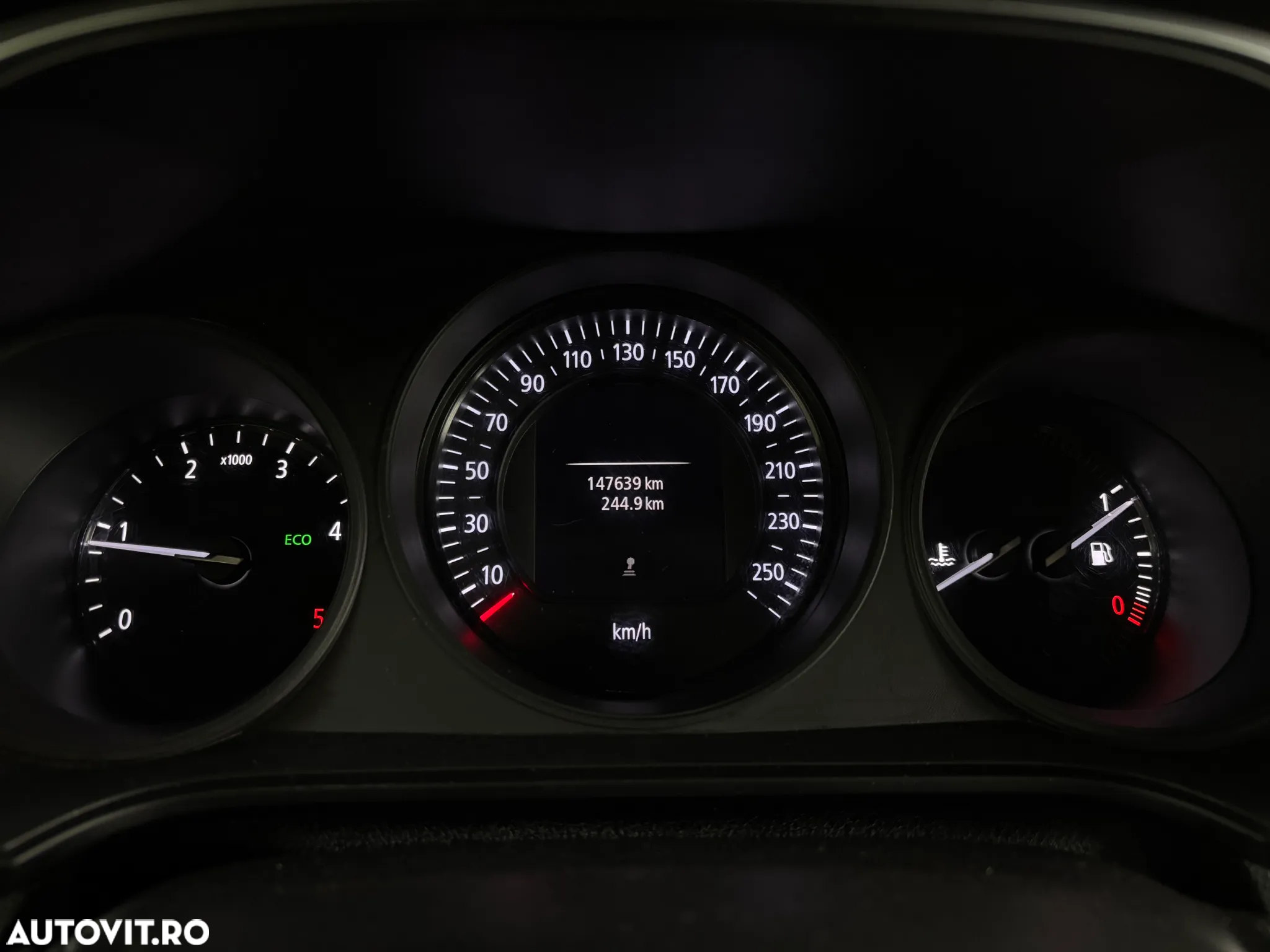 Renault Megane ENERGY dCi Zen - 20