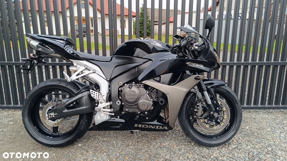 Honda CBR - 12