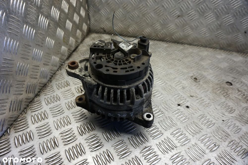 ALTERNATOR A4 B6 3.0 V6  AUDI 2000-2006 - 1