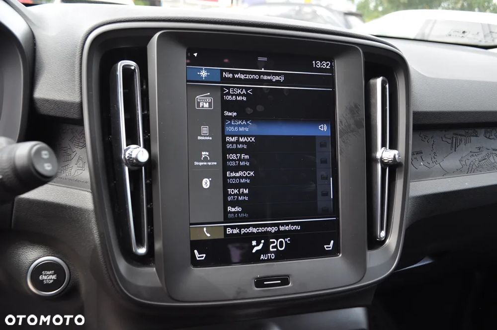 Volvo XC 40 T3 Momentum Core - 26