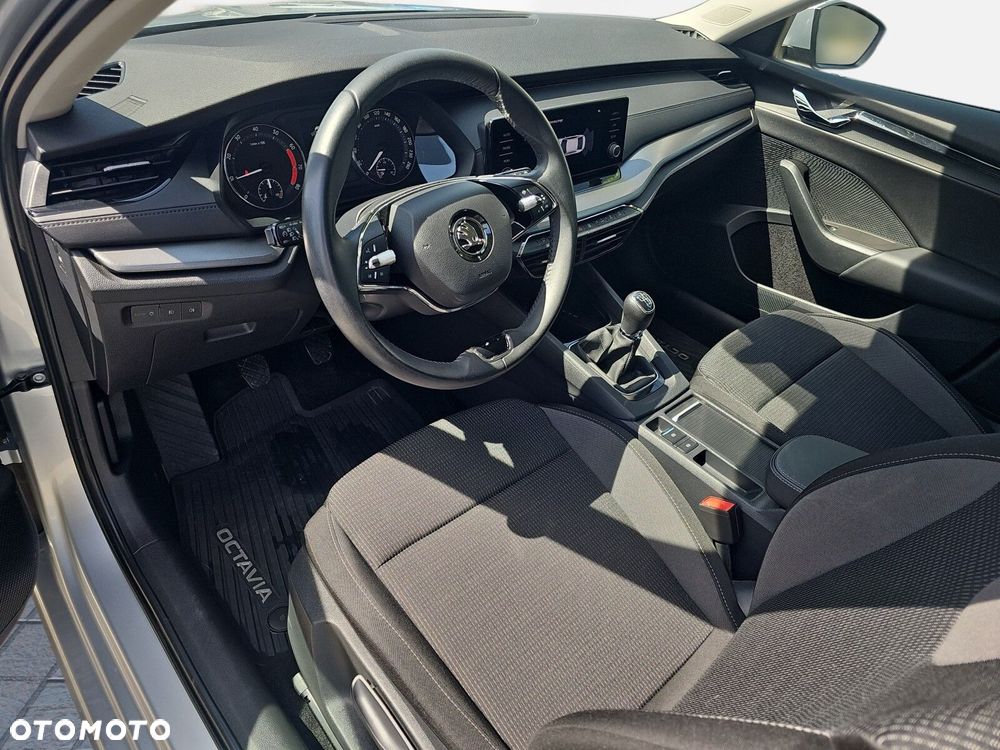 Skoda Octavia 1.5 TSI ACT Ambition - 40