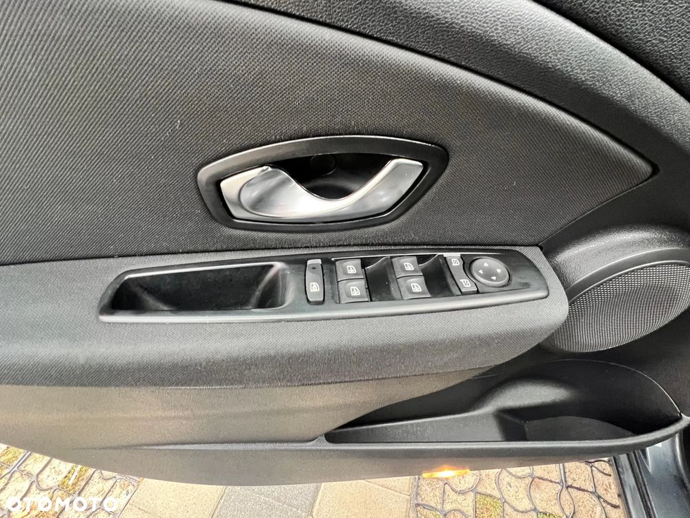 Renault Megane - 14