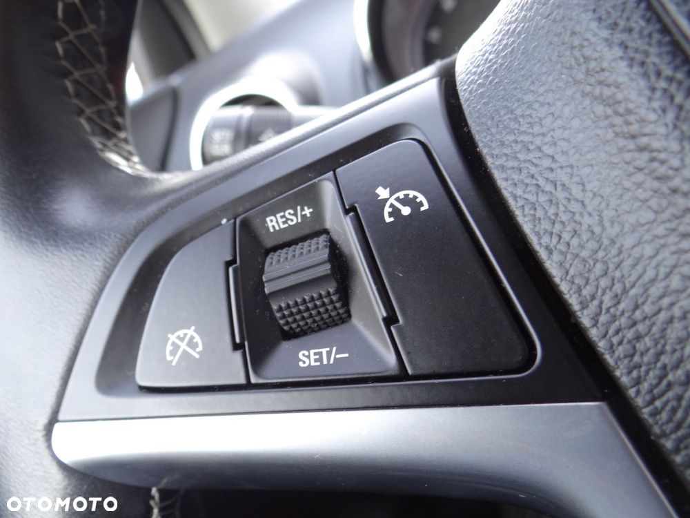 Opel Meriva 1.4 T Cosmo - 17