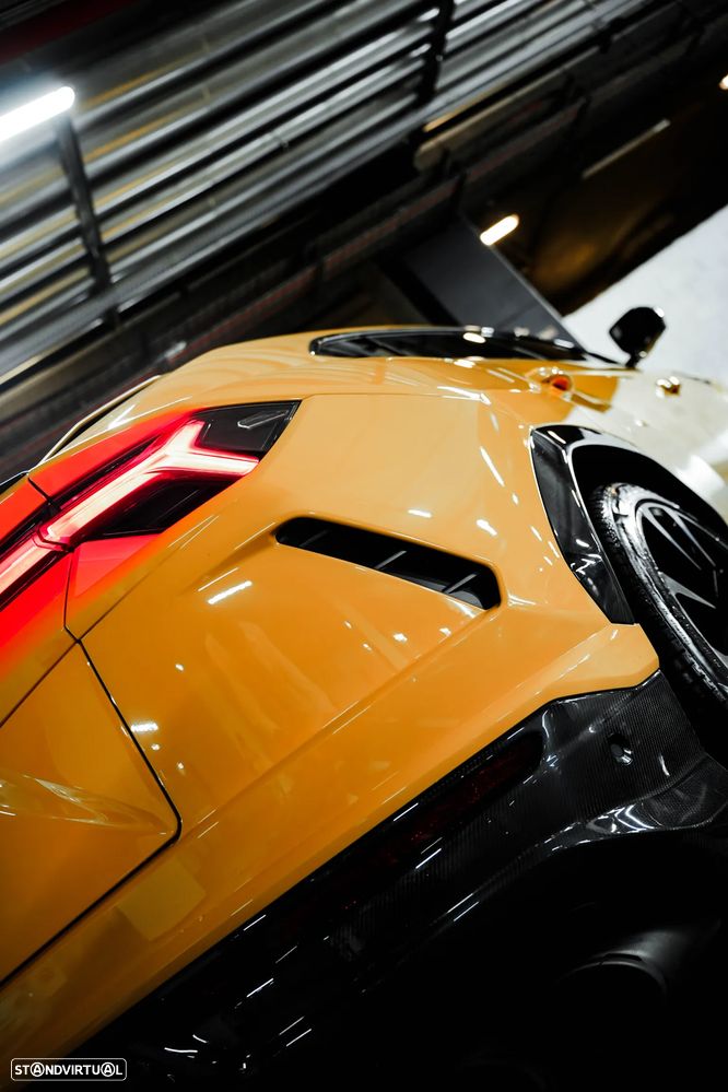 Lamborghini Urus - 9