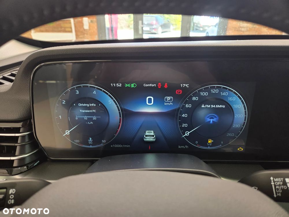 Hongqi HS5 2.0T Executive AWD - 17