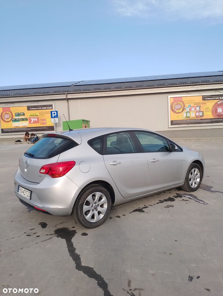 Opel Astra 1.7 CDTI Enjoy - 5