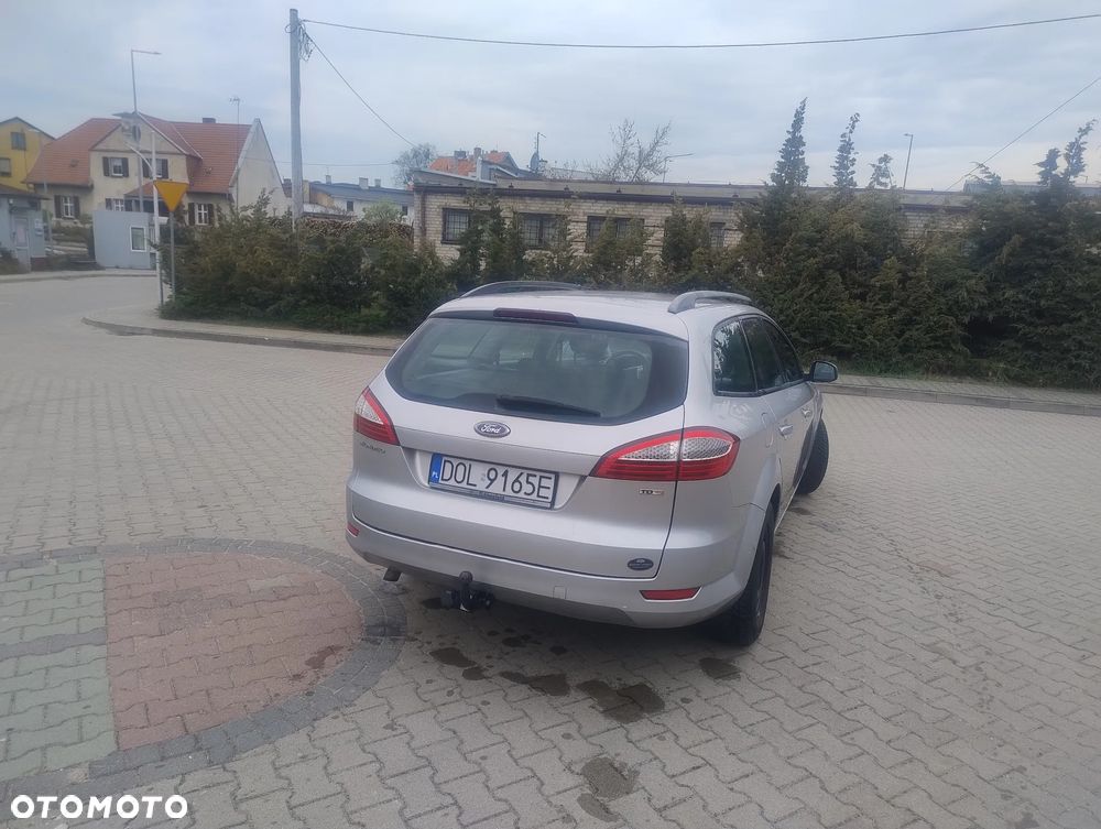 Ford Mondeo 2.0 TDCi Ghia - 3