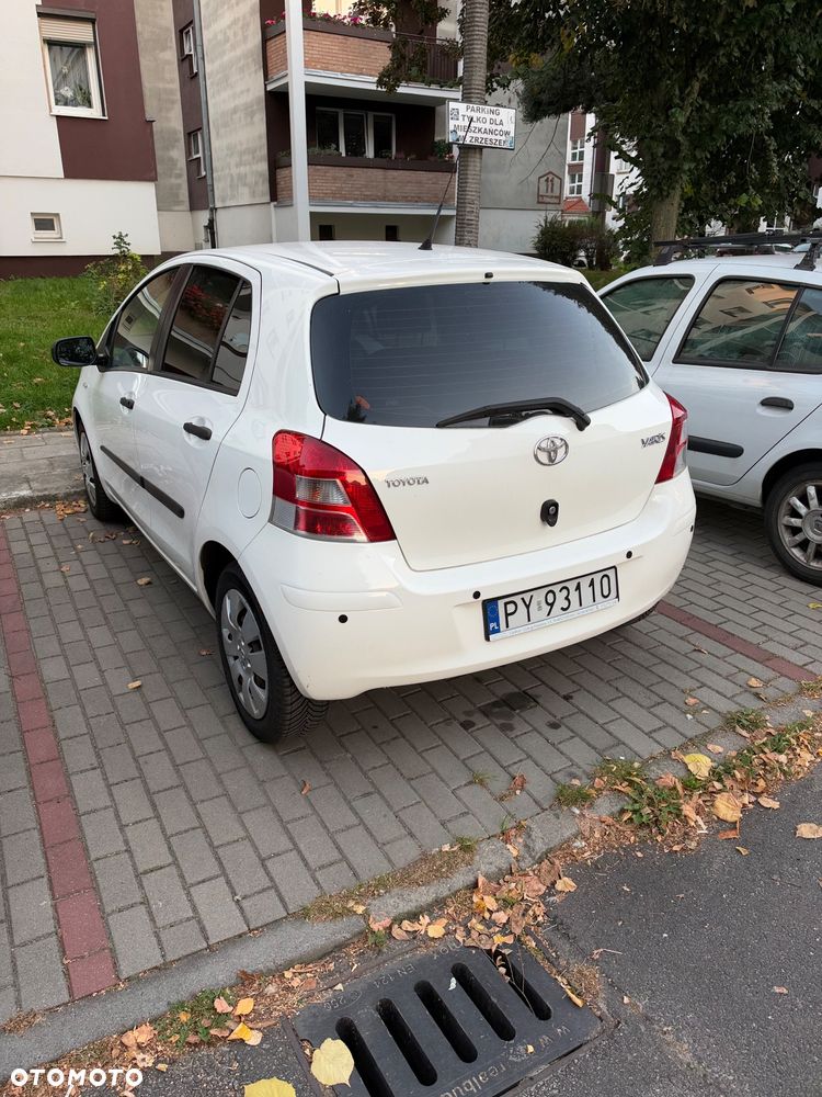 Toyota Yaris - 3
