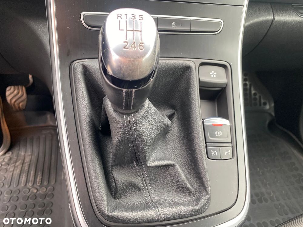 Renault Scenic 1.2 TCe Energy Zen - 23