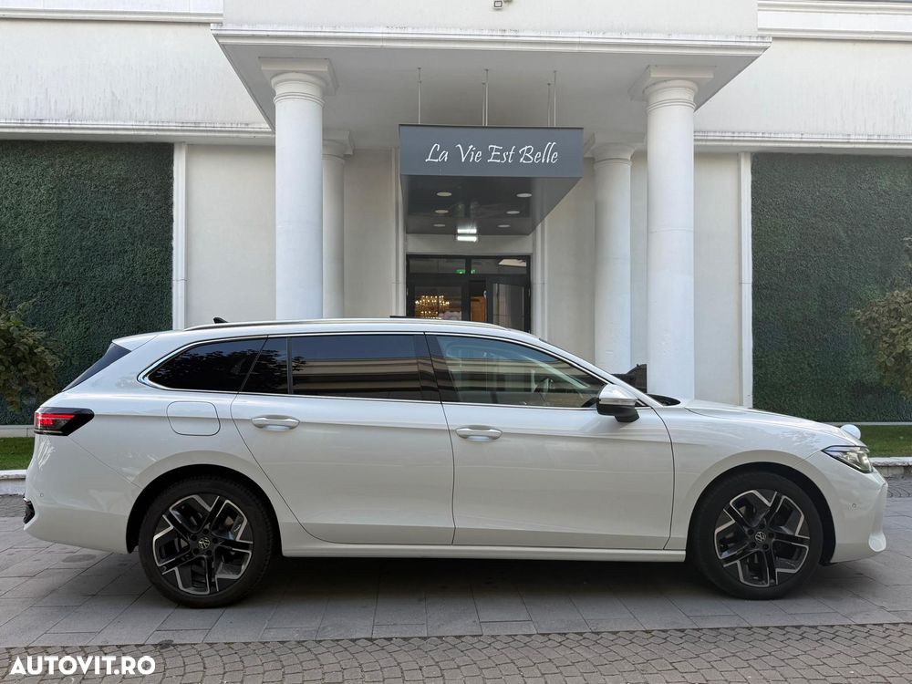Volkswagen Passat 2.0 TDI SCR DSG Elegance - 34