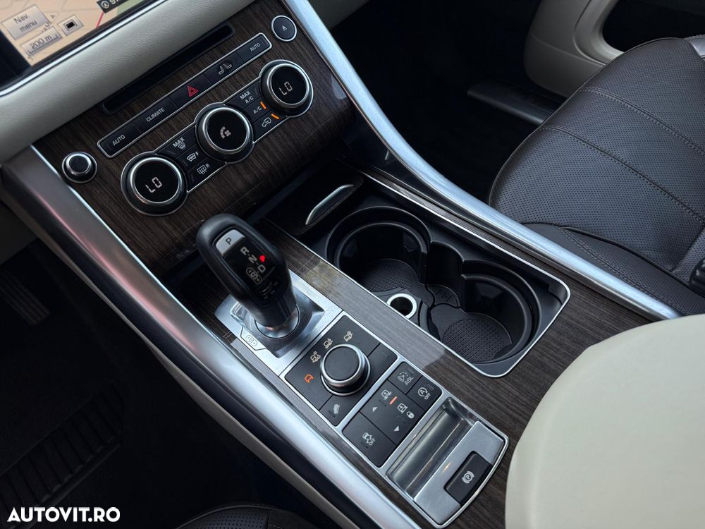 Land Rover Range Rover Sport - 21