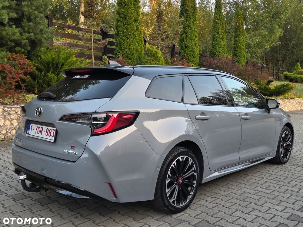 Toyota Corolla 1.8 Hybrid GR Sport - 12
