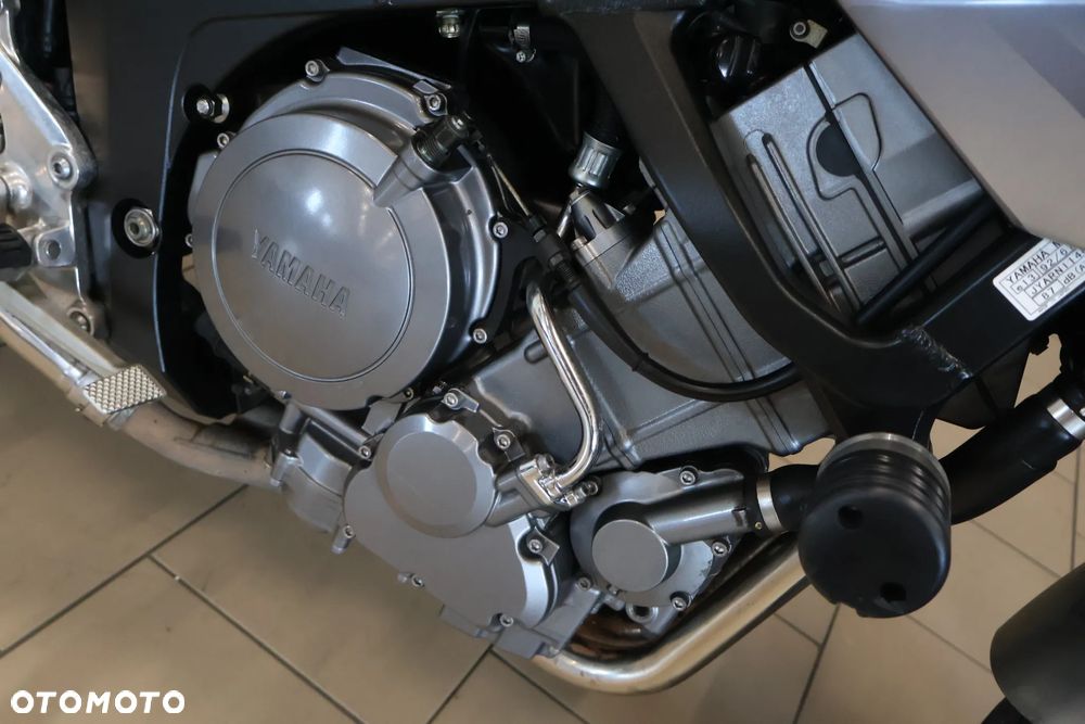 Yamaha TDM - 4