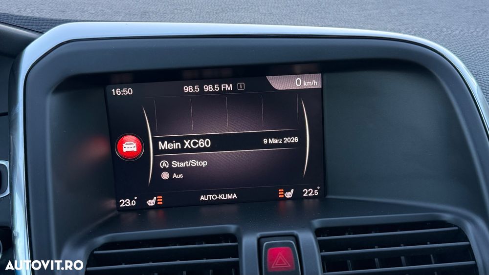 Volvo XC 60 D5 AWD Geartronic Summum - 10
