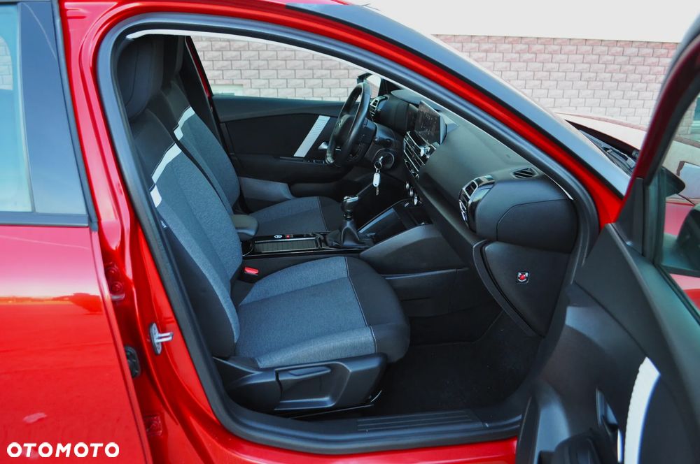 Citroën C4 PureTech e-THP 130 Exclusive - 30