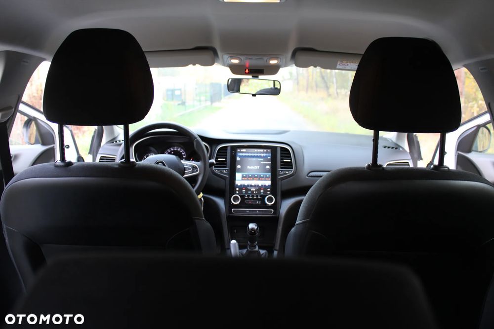 Renault Megane - 23