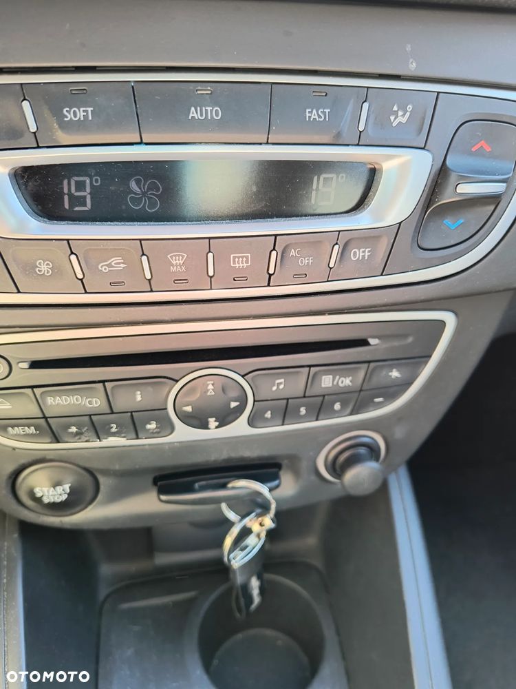 Renault Megane - 12