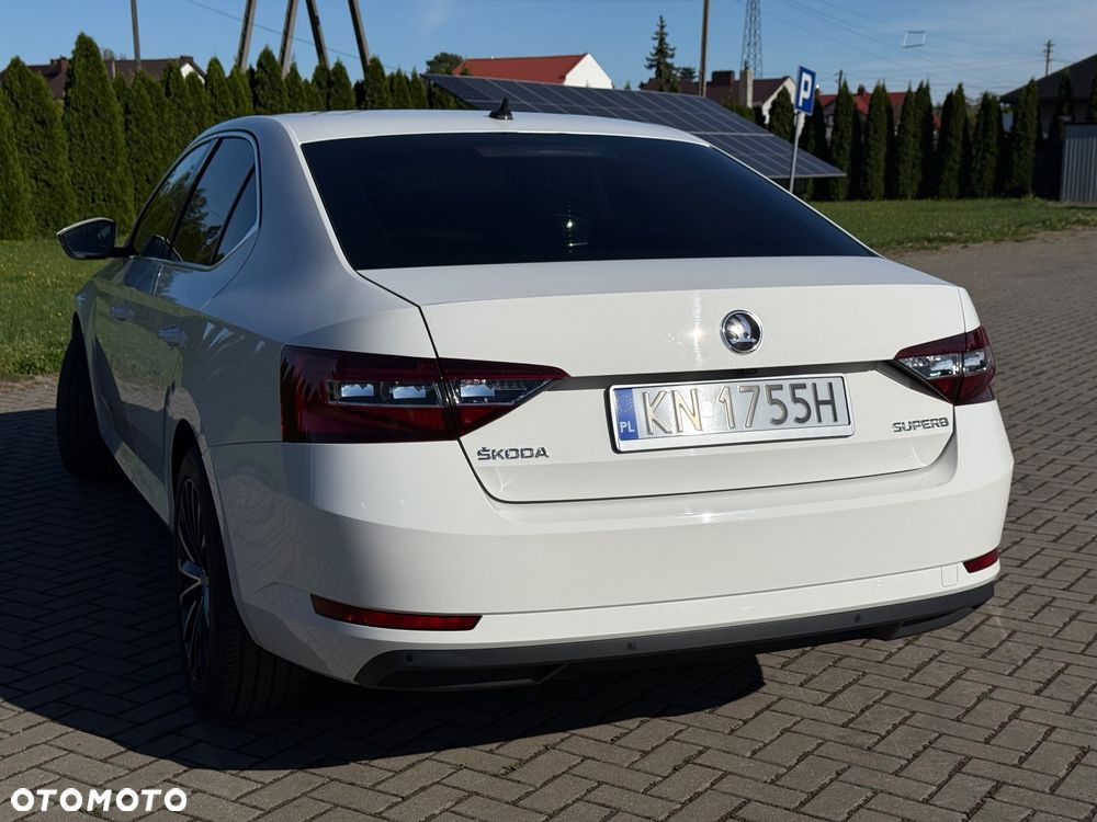 Skoda Superb 1.6 TDI Style DSG - 8