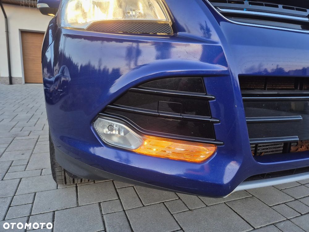 Ford Escape 2.0 EcoBoost AWD Titanium - 22
