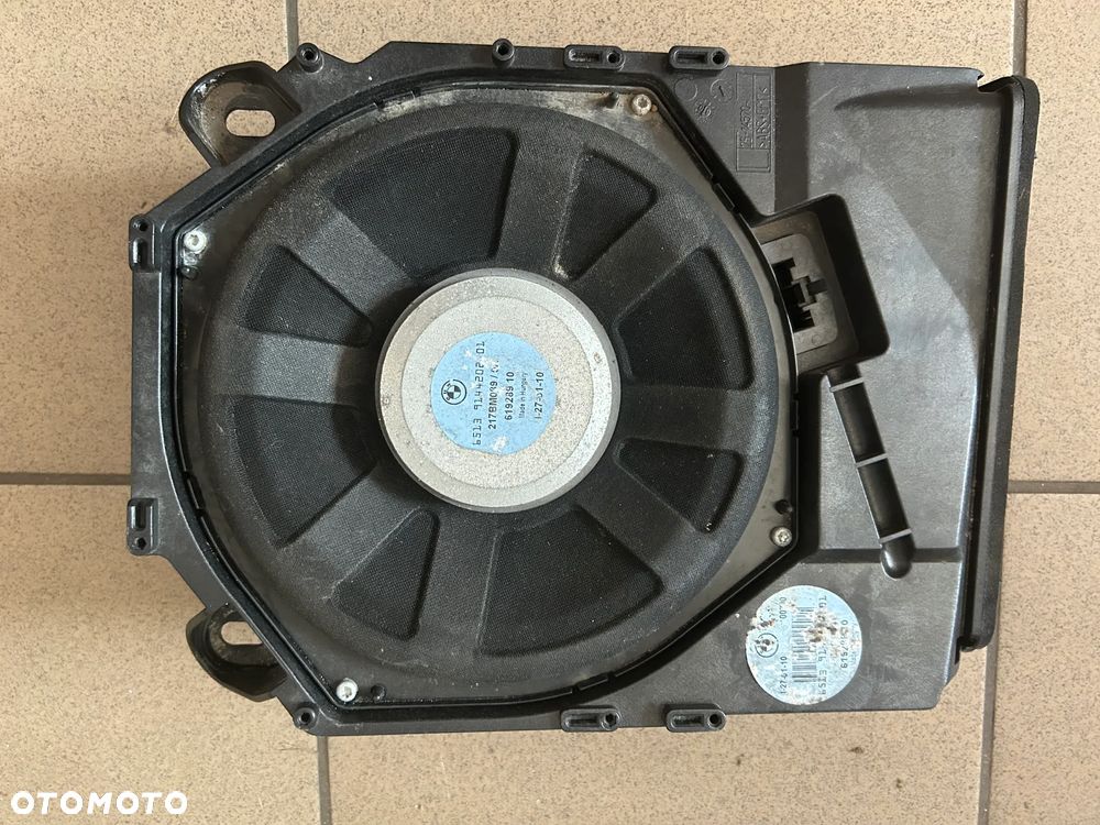GŁOŚNIIK SUBWOOFER 61928910 BMW 1 E87 E81 - 1