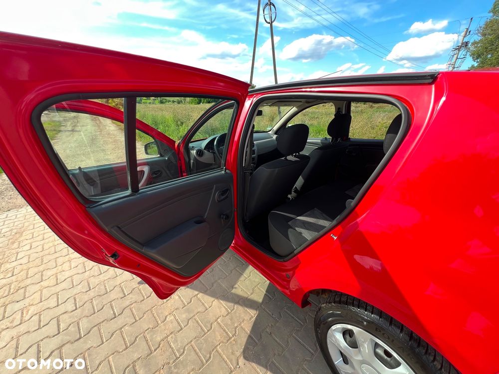 Dacia Sandero - 13