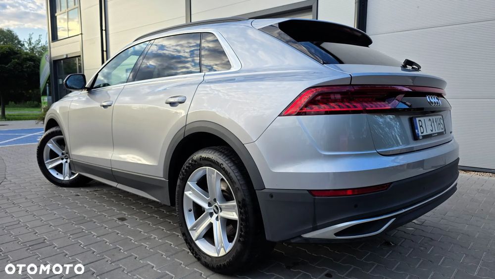 Audi Q8 55 TFSI mHEV Quattro Tiptronic - 4