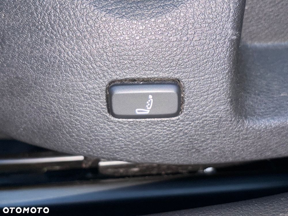 Audi A3 Sportback 2.0 TDI (clean diesel) S tronic S line Sportpaket - 14