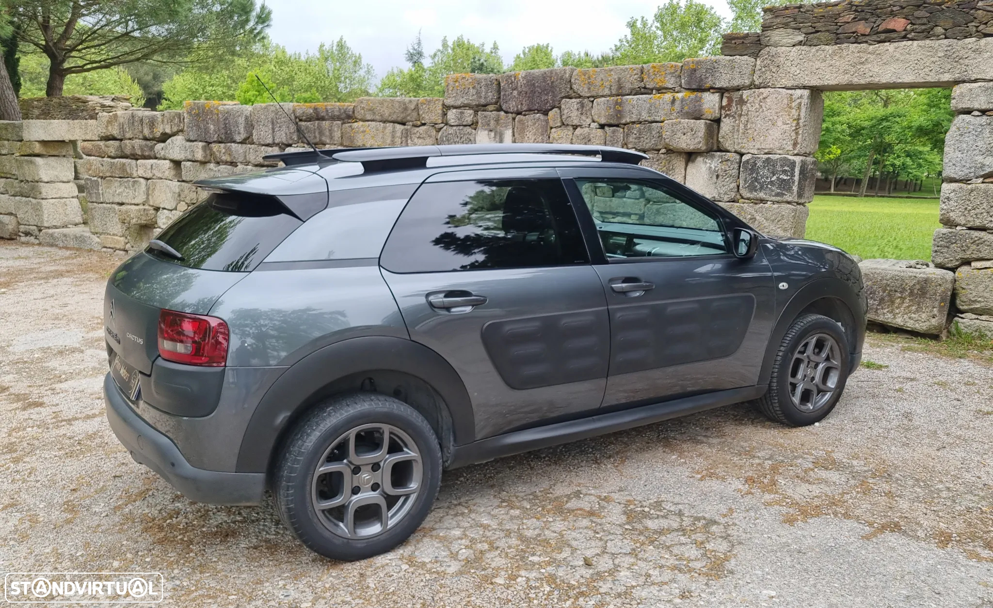 Citroën C4 Cactus 1.2 PureTech Shine - 9