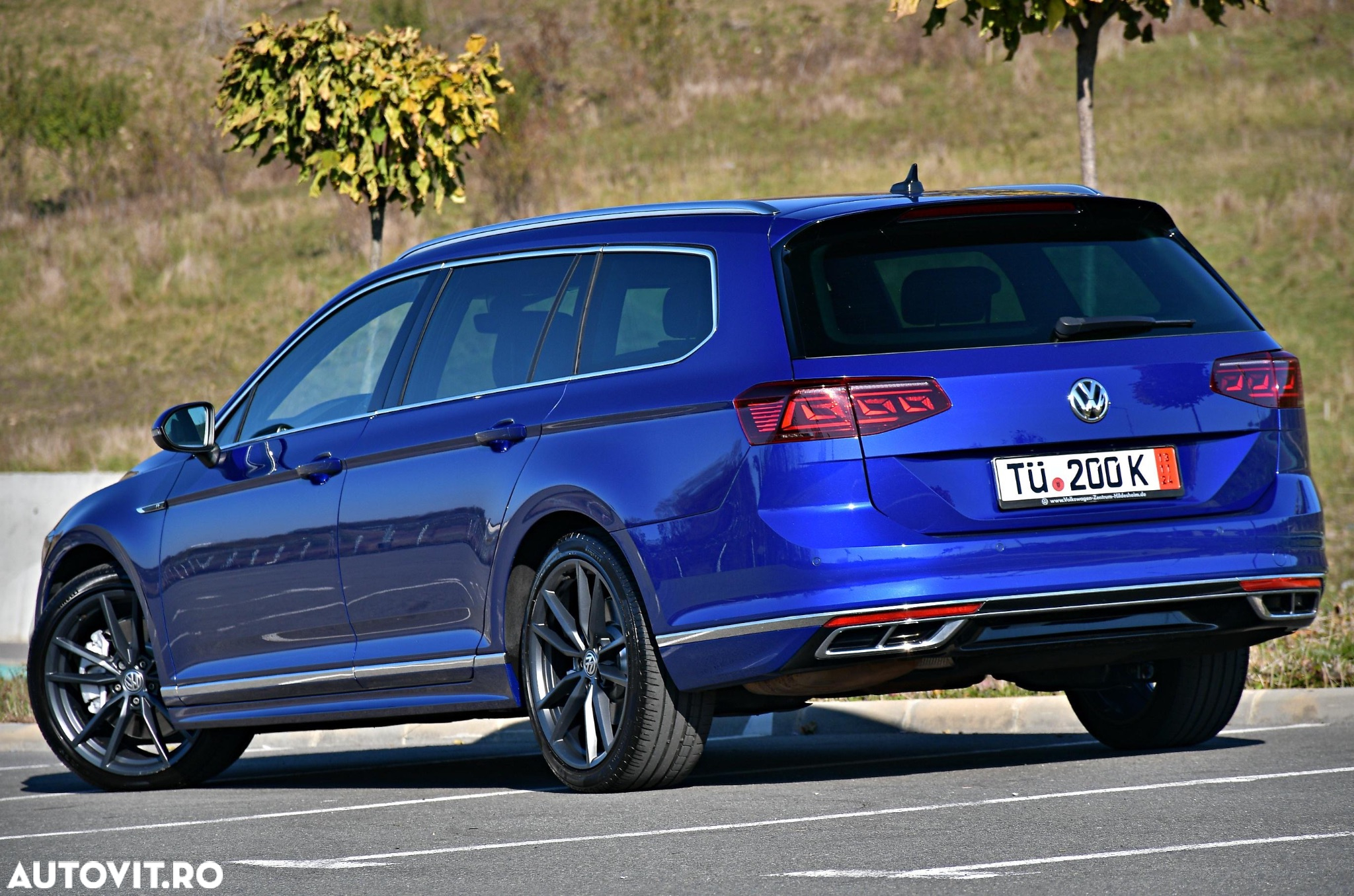 Volkswagen Passat - 6