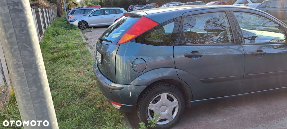 Ford Focus 1.6 X100 - 5