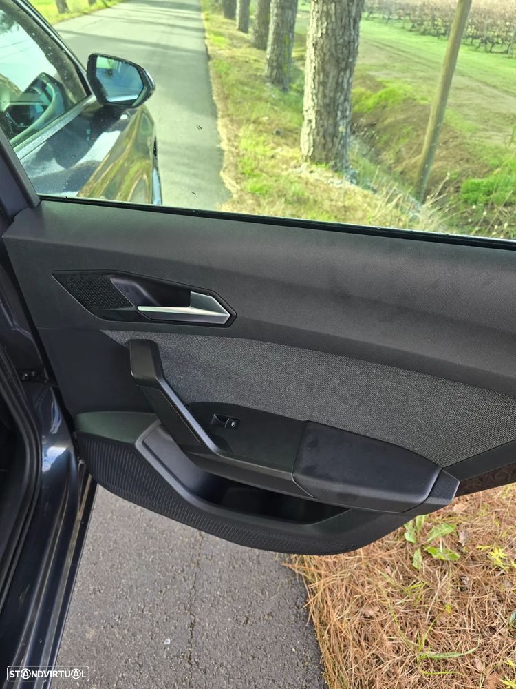 SEAT Leon ST 1.5 eTSI Xcellence DSG - 14