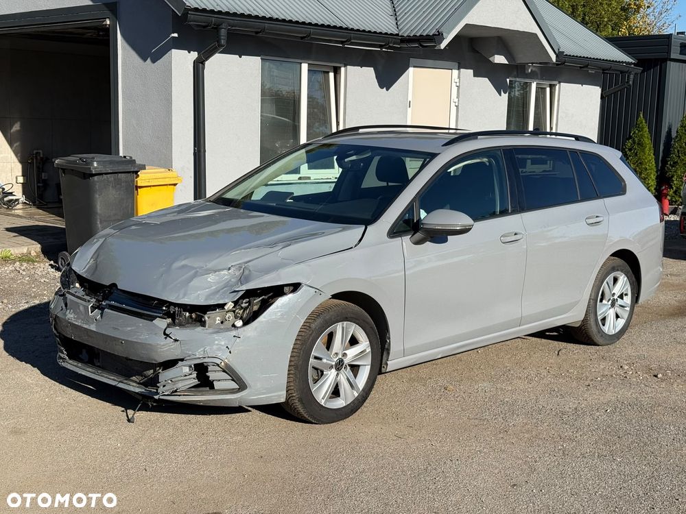 Volkswagen Golf Variant - 10