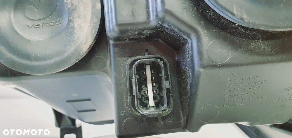 RENAULT MASTER 4 IV LIFT LAMPA PRZÓD PRAWA 260105567R ORYGINAŁ EUROPA - 9