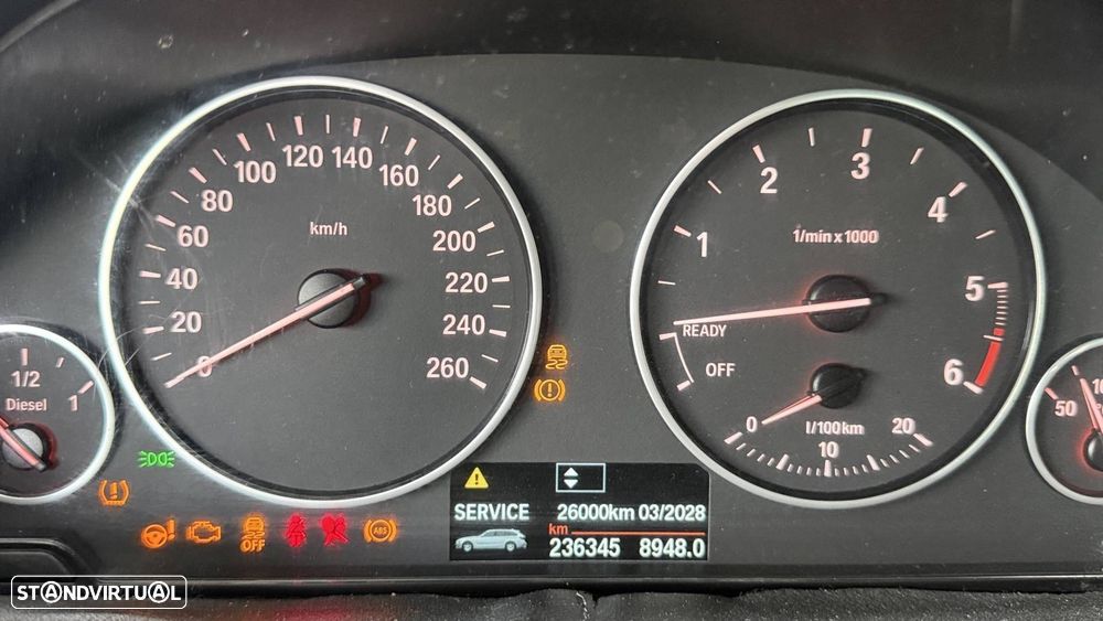 BMW 318 d Pack M - 24