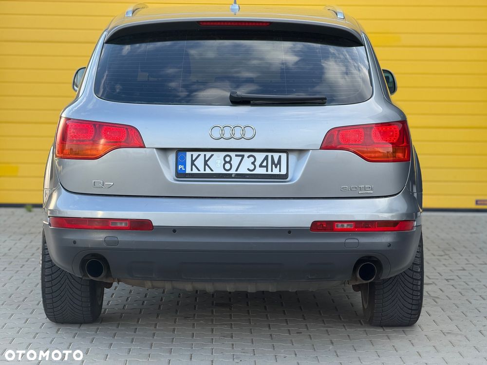 Audi Q7 3.0 TDI Quattro Tiptronic - 6