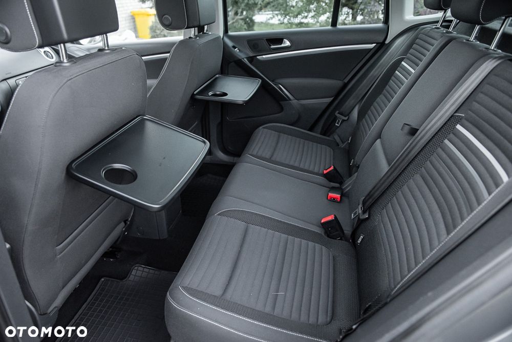 Volkswagen Tiguan 2.0 TDI DPF 4Motion BlueMotion Technology DSG Cup Sport & Style - 27