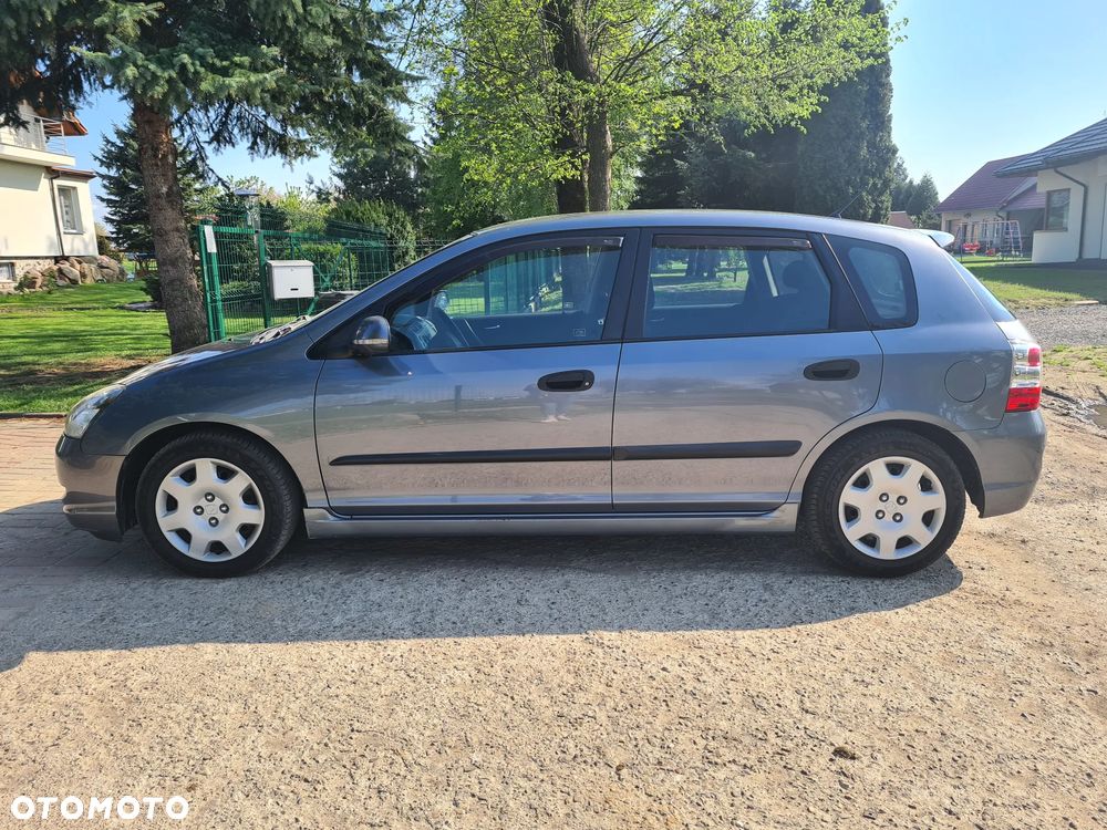 Honda Civic 1.6i ES - 15