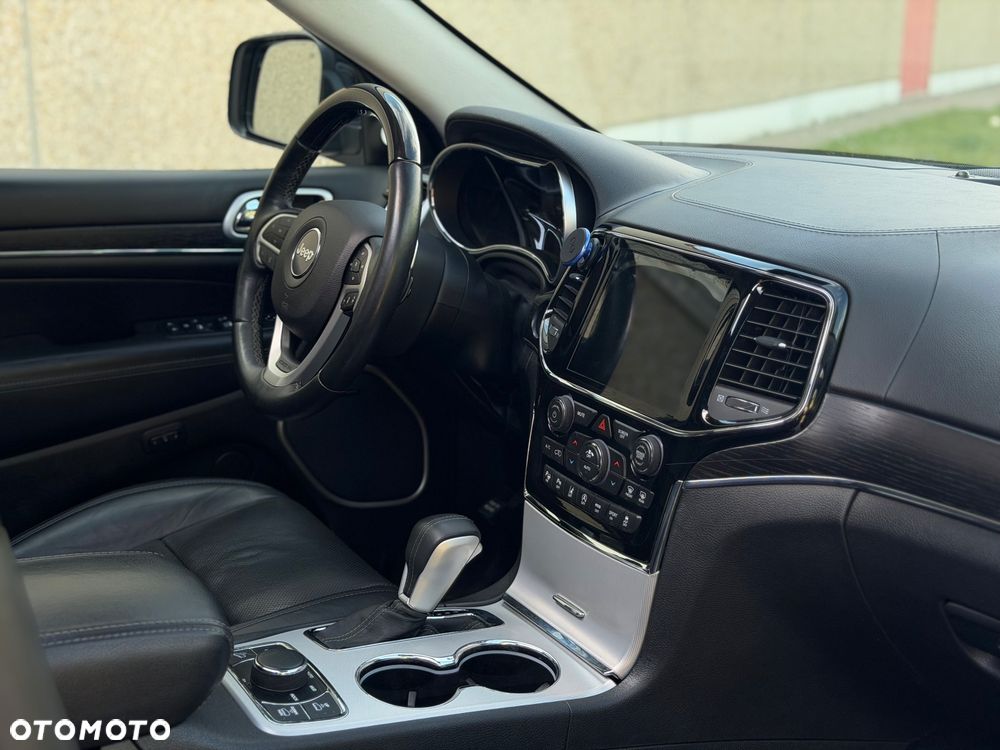 Jeep Grand Cherokee 3.0 CRD Summit - 24