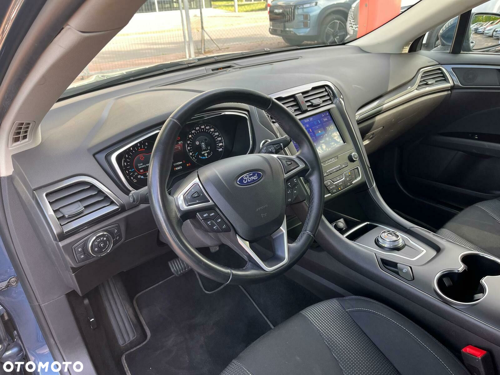 Ford Mondeo - 11