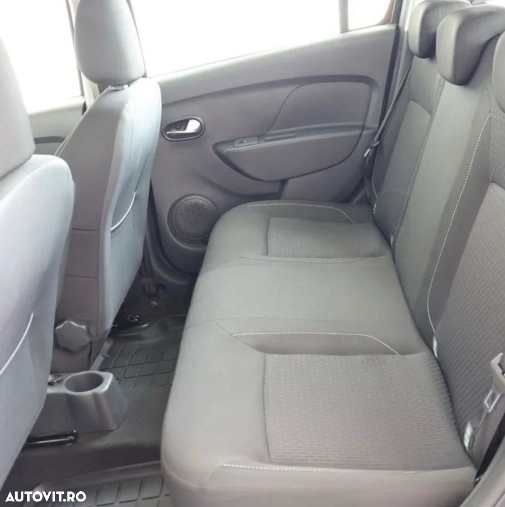 Dacia Logan MCV TCe 90 Prestige - 9