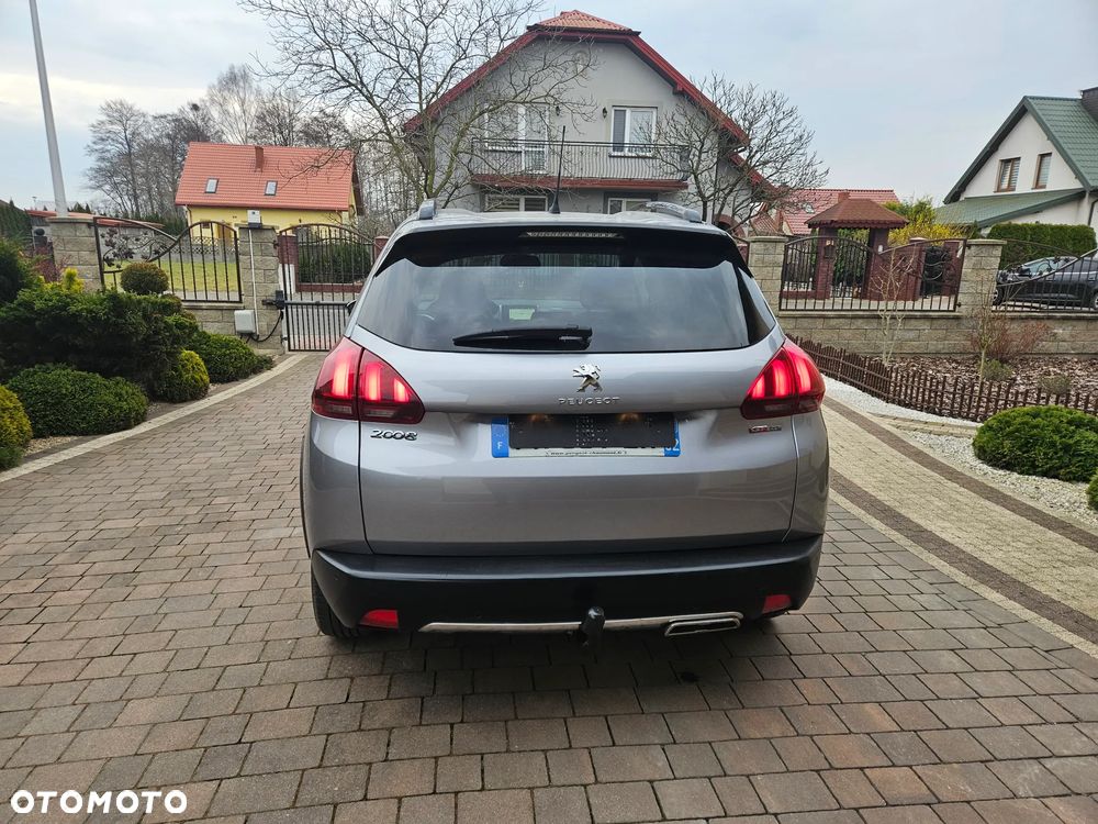 Peugeot 2008 1.5 BlueHDi GT Line S&S - 6