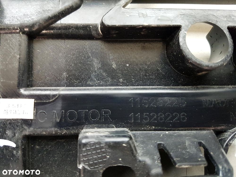 MG HS 18- GRILL ATRAPA KRATKA CHROM 11528225 ORYGINAŁ - 9