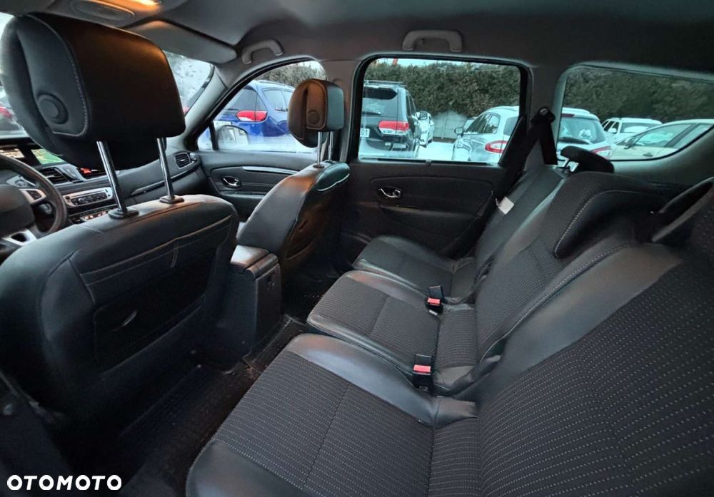Renault Scenic - 12