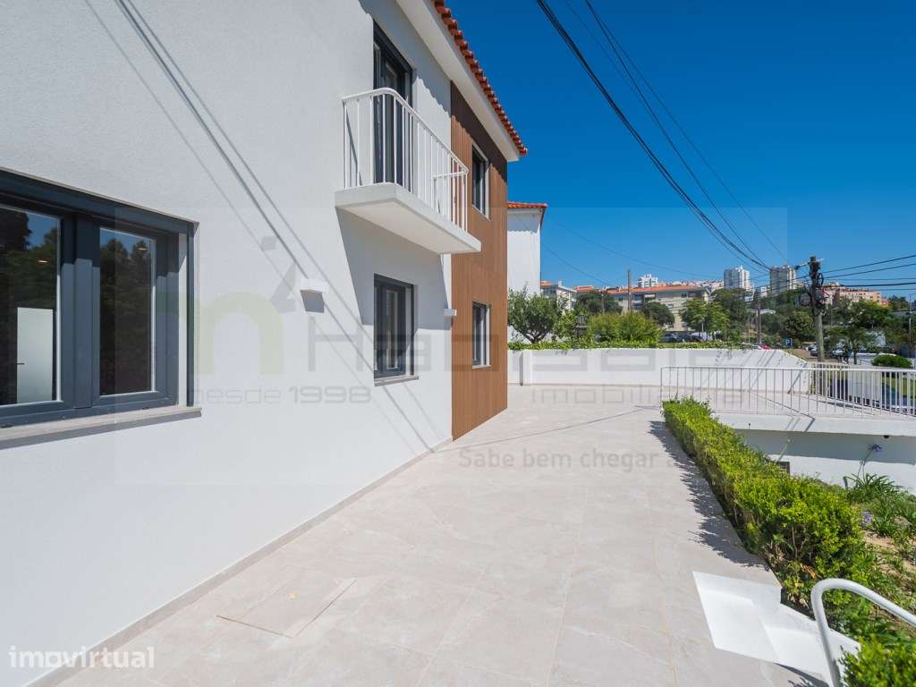 Moradia totalmente reabilitada com qualidade e bom gosto em Queluz - Grande imagem: 5/51