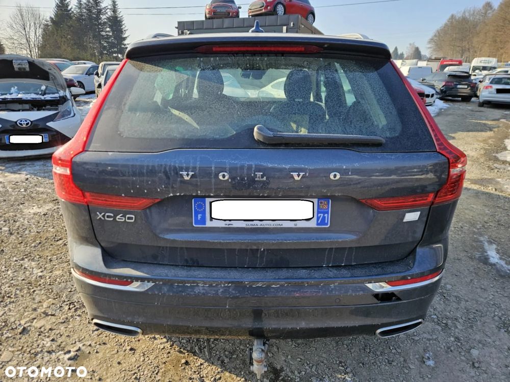 Volvo XC 60 T6 AWD Recharge Geartronic Inscription Expression - 6