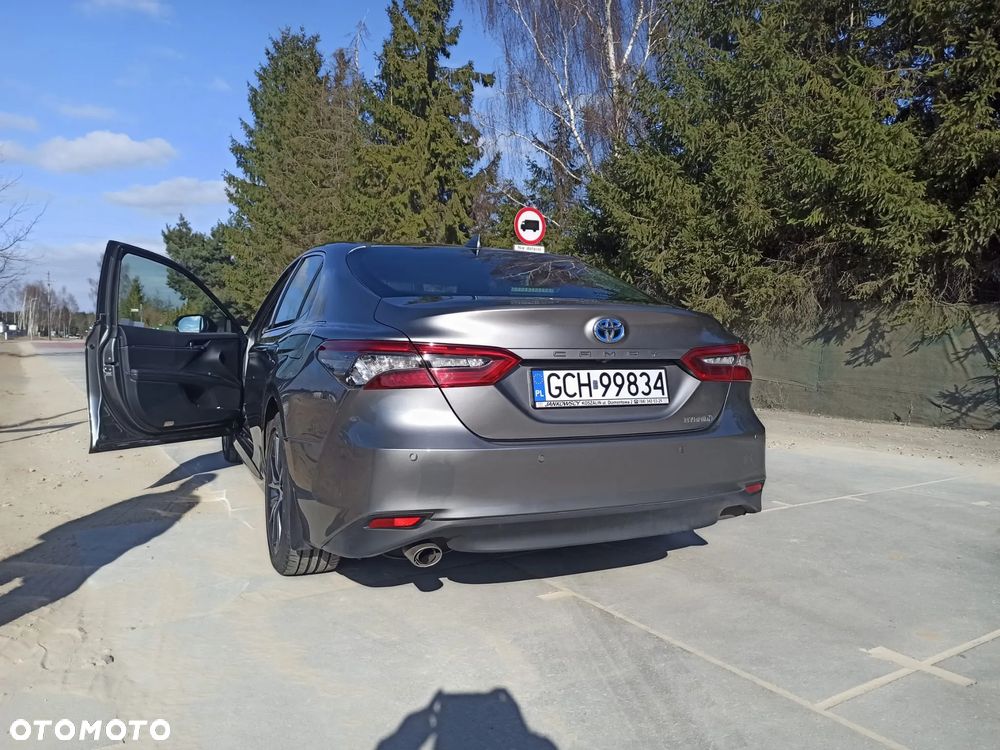 Toyota Camry 2.5 Hybrid Executive CVT - 13