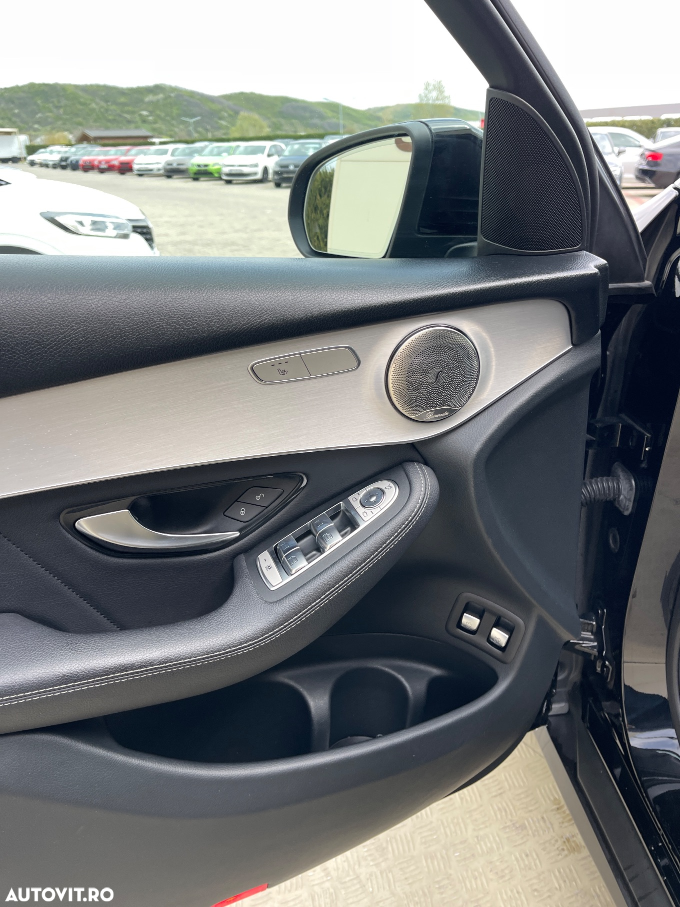 Mercedes-Benz GLC 220 d 4Matic 9G-TRONIC AMG Line - 30