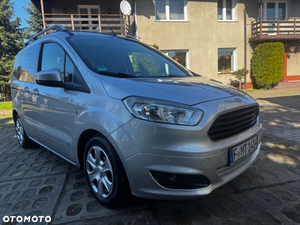 Ford Tourneo Courier 1.0 EcoBoost S&S Ambiente - 2