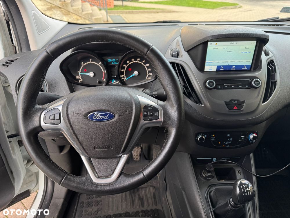 Ford Transit Courier - 7