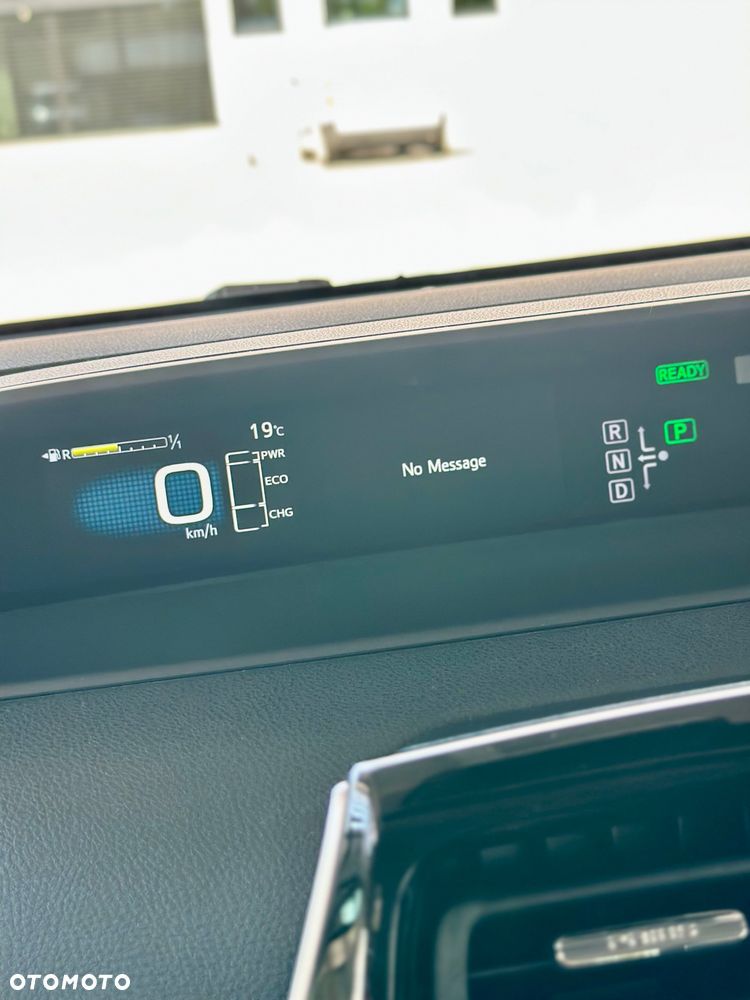Toyota Prius 1.8 Hybrid Prestige - 16